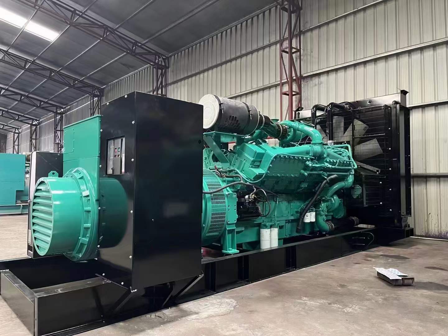 广州如何降低 800kW 柴油发电机输出电流的波动？